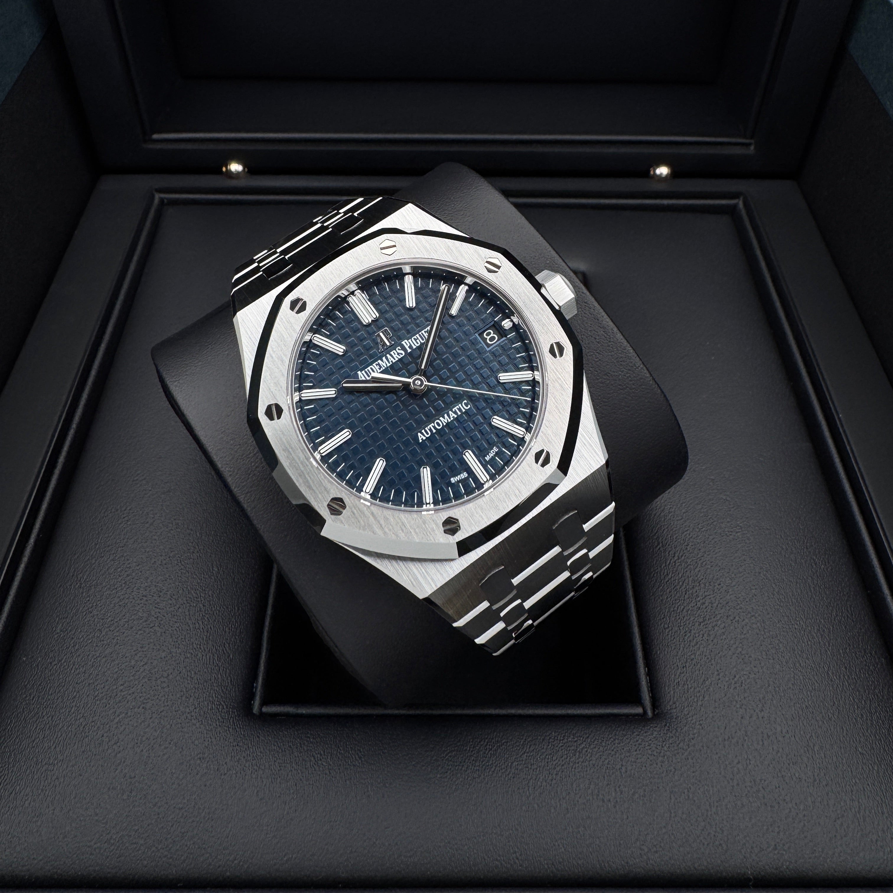 Audemars Piguet Royal OAK 37mm steel blue dial