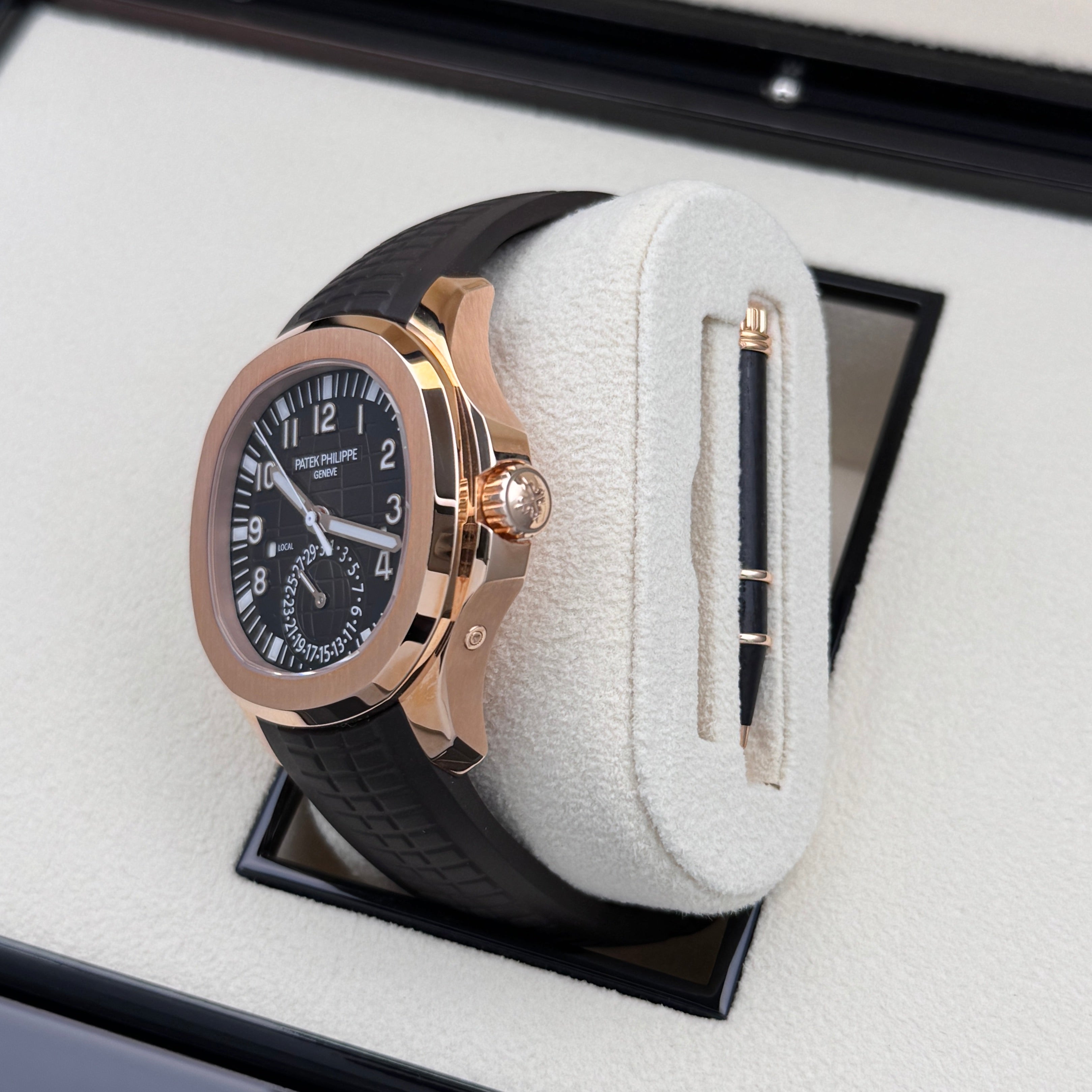 Patek Philippe Aquanaut Travel Time 40,8mm Rosegold